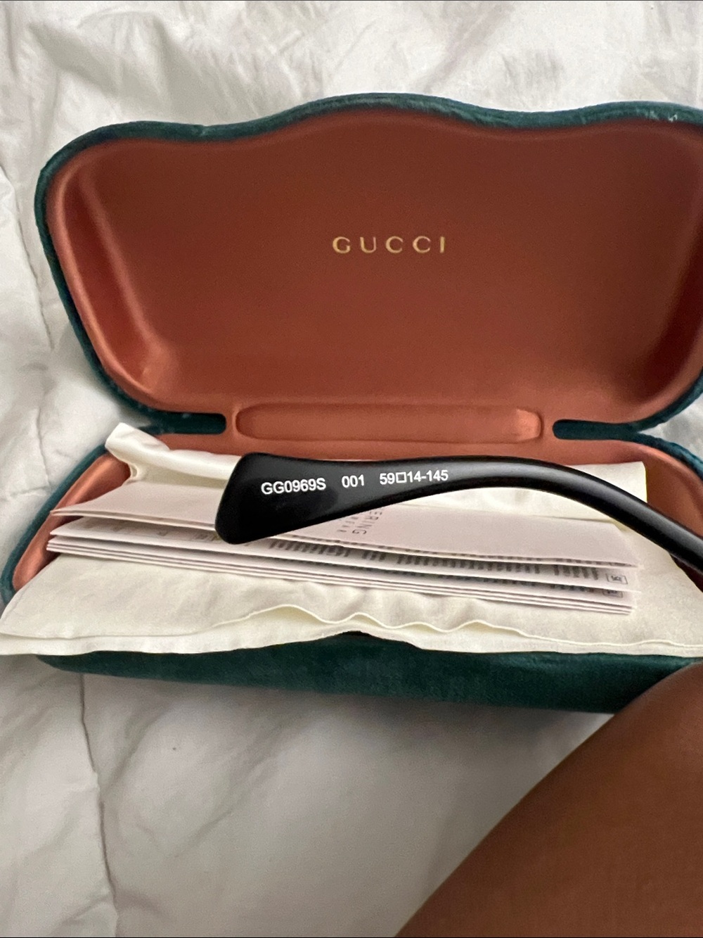Gucci Aviators - Picture 5 of 5